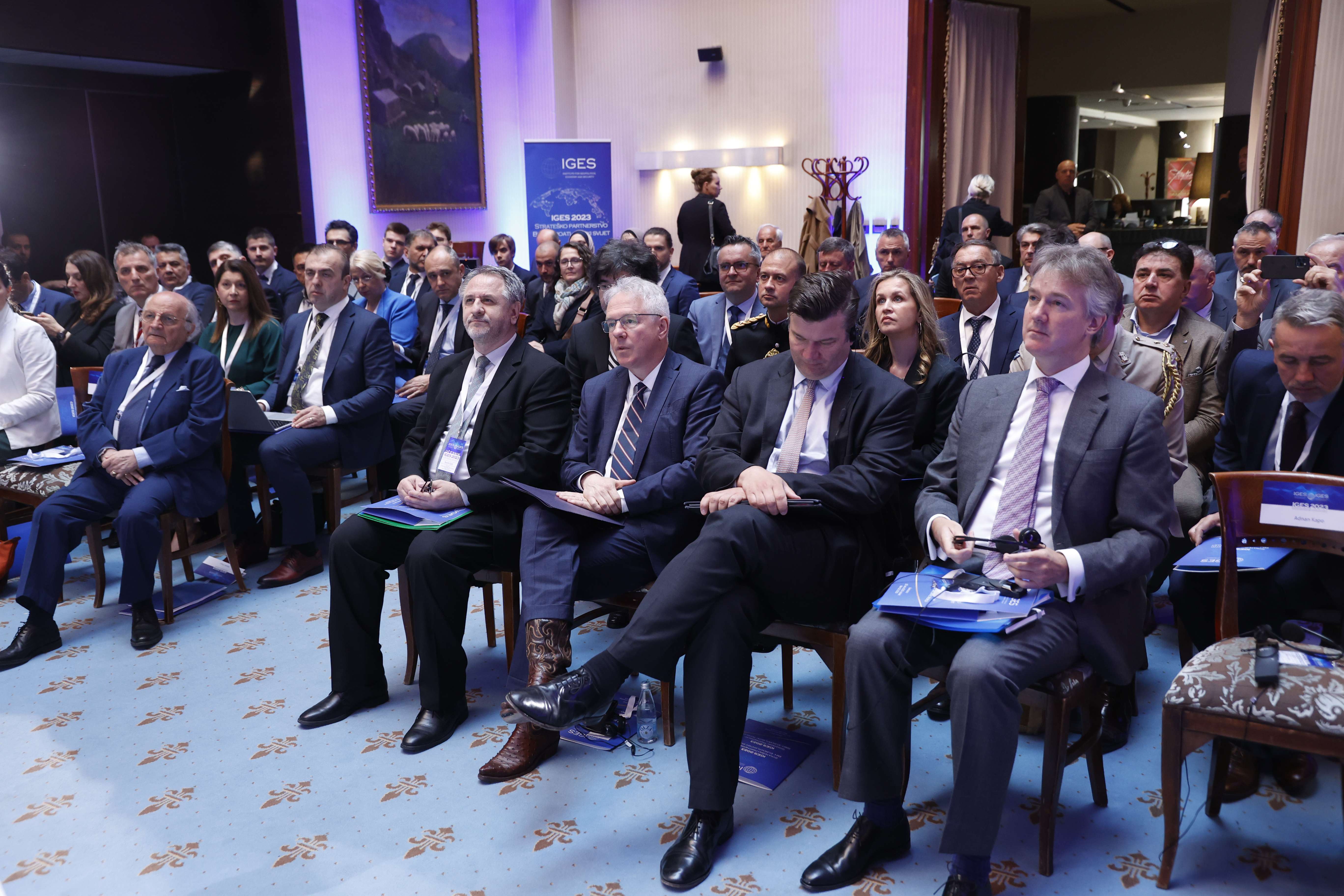 IGES: 31 godinu od prijema u UN BiH na pola euroatlantskog puta